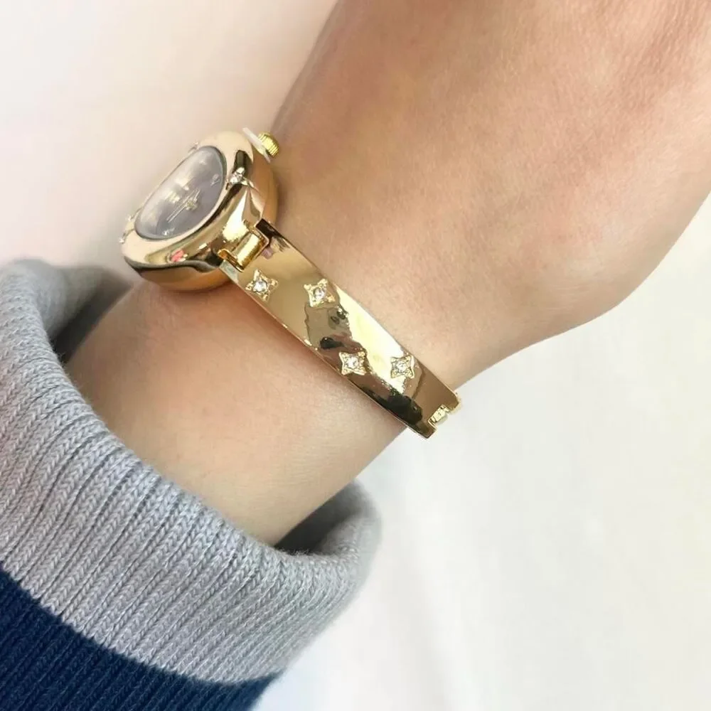 Vintage Inspired Luxury Gold Tone Watch